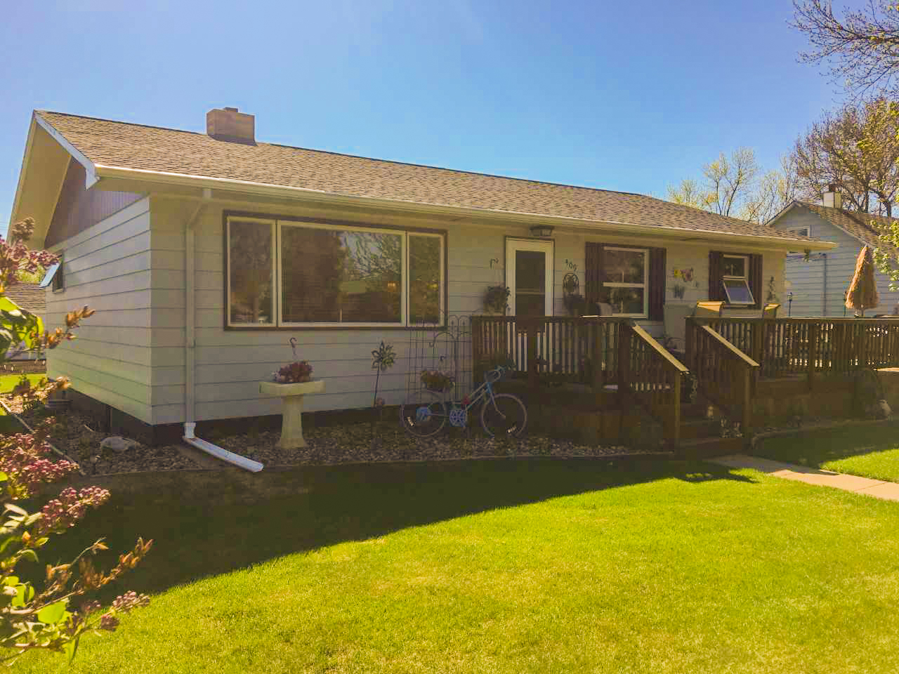 HOUSE FOR SALE 409 1st Ave SE Steele, ND Pifer's